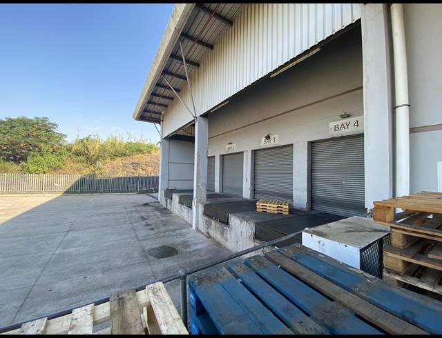 5,478M² WAREHOUSE TO LET IN RIVERHORSE VALLEY